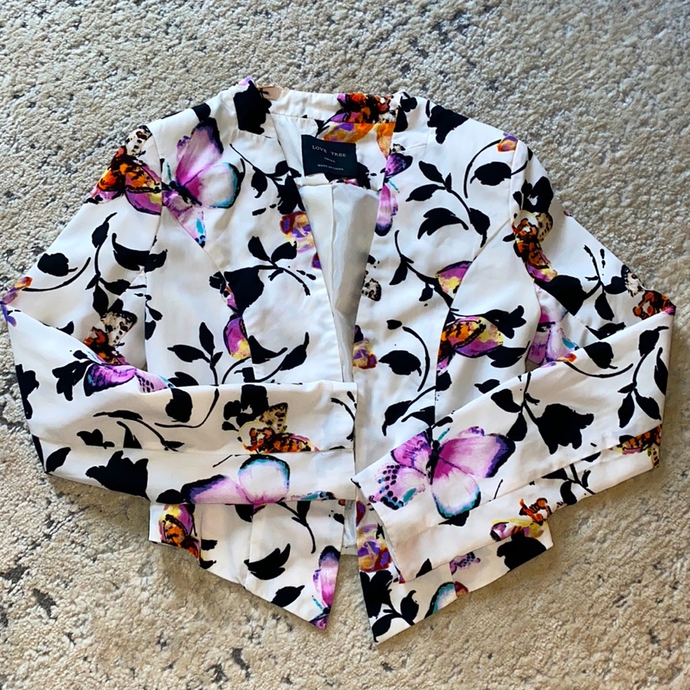 Gorgeous butterfly blazer